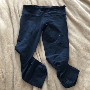 Cropped Lululemon Wunder Under Black Leggings
